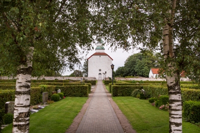 Kyrka