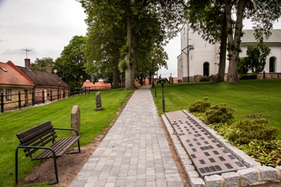 Kyrka